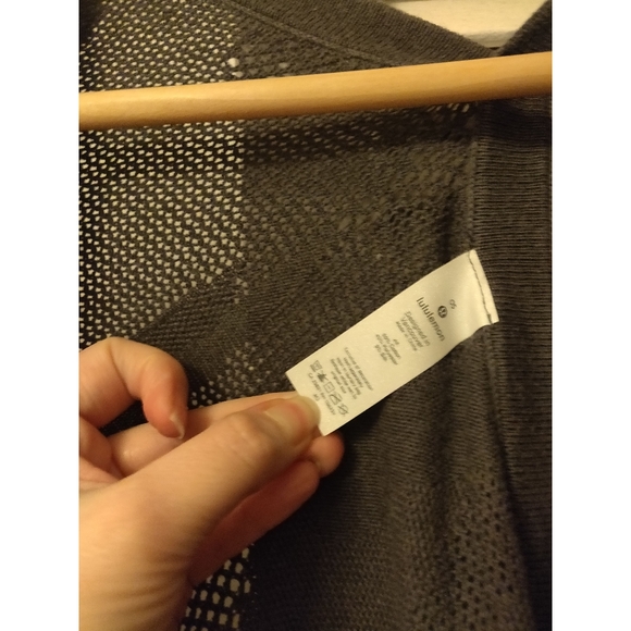 Lululemon Find Your Light Wrap - Picture 8 of 8